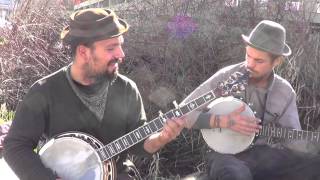 Smokin Bones ,Duelling banjos