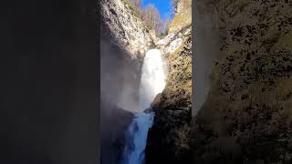 Водопад Безымянный 3 каскада, общая высота 75м. #mountains #waterfall #sochi #водопад #сочи #аибга