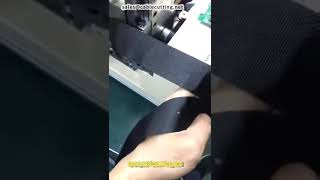 An automatic safety belt that punches the hot cutting machine