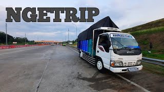 truk isuzu elf | tanjakan laut tol