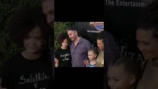 Nico Parker & family at universal studio for harry potter in 2016