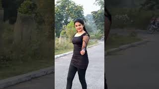 Mera dil ye pukare aaja|| Ayesha viral dance ⚡||Madhuri Dixit || dance 🔥 #viral#shortvideo #shorts