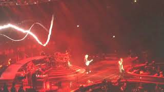 Queen+ Adam Lambert - Another One Bites The Dust