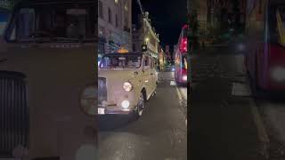 Classic London wedding taxi