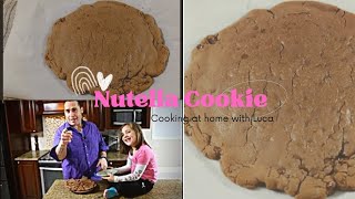 Nutella Chocolate Chip Cookies-Nutella Giant cookie #nutella #cookies #nutellacookies