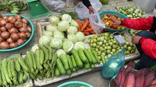 Food View & Fresh Vegetables at Takhmao Market ទិដ្ឋភាពម្ហូបចំណីអាហារនូវផ្សារក្រុងតាខ្មៅ