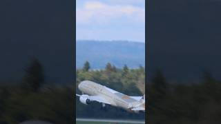 Etihad Boeing 787 takeoff at Zurich Airport