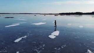 На коньках по озеру Великое. Nordic skating