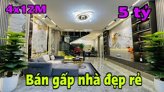 Bán nhà đường xe hơi trệt lầu . Chủ bán gấp rẻ nhà nội thất đẹp. Đáng mua nhất nằm