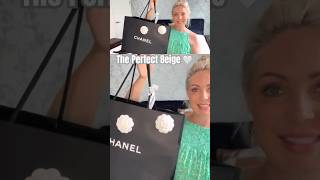 UNBOXING CHANEL 🙌🏻🎉 #chanel #shorts #billiexluxury #chanelunboxing #chanelbag #chanelclassicflap