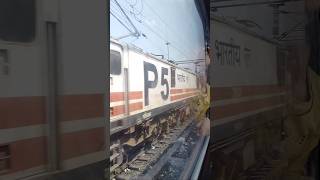 Jhelum's Epic Encounter: Crossing the Legendary Taj Express at Jhansi! 🚂💥 #Viral #Shorts