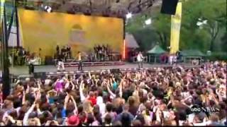 Jonas Brothers - Poison Ivy - on Good Morning America