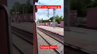 WAP 4 led Hubli Exp Furiously skips Dabra #youtubeshorts #viral #shorts