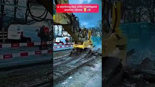 a working day with intelligent worker ideals 👷‍♂️ #construction #adamrose #funny #shortvideo