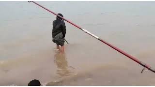 How to catch gulfam fish🐟🐟 Mangla Dam jarri kass nice fishing.منگلا ڈیم کا شکار😱 #fishing#mangla#dam