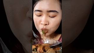 MAKAN BAKSO PEDAS || SAMPE KERINGETAN ||BAKSO KUAH. #mukbang #bakso #pedas #baksopedas