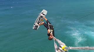 Kitesurf fail, kiteloop late backroll epic fail