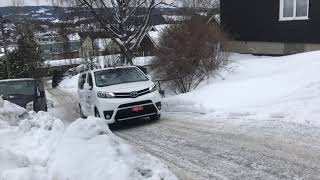 Bakkestart med Toyota Proace 4x4 @ Hønefoss, Norge