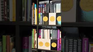 Magazine Boxes & Labels to Organize Bookshelf #familylife