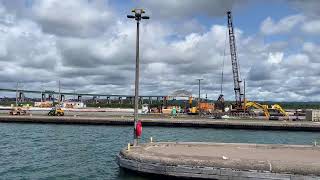 German in Michigan - USA Canada Border Boat Cruise at Soo Locks 🇺🇸🇨🇦😀