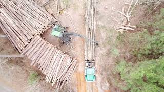 John Deere Loading A Load Of Hardwood