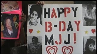 Happy Birthday Michael! We love you! ♥