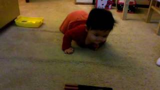 koto crawling forward.3gp