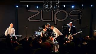 2011 12 17 Zlips   Hot stuff