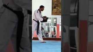 école 🏫 Khalid Hally de taekwondo