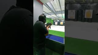 Trying for the first time an HK MP5