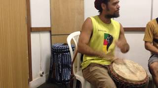 Aulas de Dununs e Djembe - Maracatu Brasil