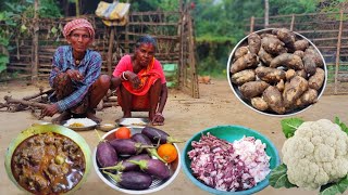 rural old grandma cooking MUTTON curry with BRINJAL and eating || cauliflower curry || village life