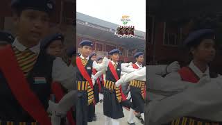 Republic day celebrations at school🇮🇳 Republic day parade 🧡💚...#Flag hosting #vandemataram🙏🇮🇳😊