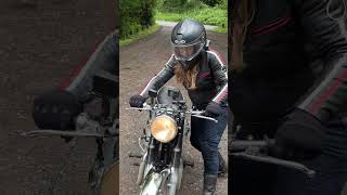 Lana almost drops the '62 Norton Dominator 88