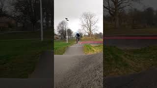 pump track sesh before the snow hits.. #mtbjumps #pumptrack #bmxtrack #jumpbike