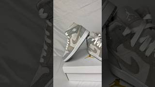 Nike Air Jordan 1 Mid SE W "Particle Grey" - BNIB.ro