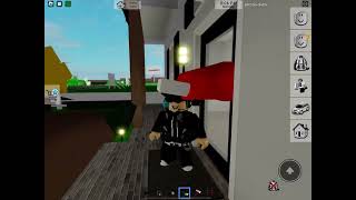 Roblox Brookhaven: How to rob someone’s house in Brookhaven! (EASY!)