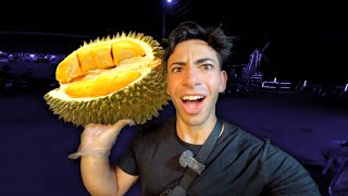 Eating The World's SMELLIEST Fruit in Thailand! 🇹🇭