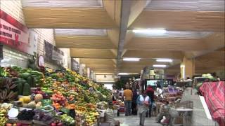 Fruit market in Quito Ecuador - la Carolina.