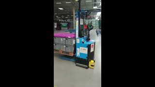 Automated Guided Vehicle (AGV)