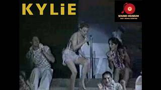 Kylie Minogue: Brisbane Opening Night (10 News 2001 Tour)