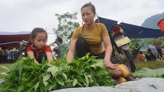 Harvest bitter wild vegetables and banana flowers as food to sell - Nhat bushcraft daily life