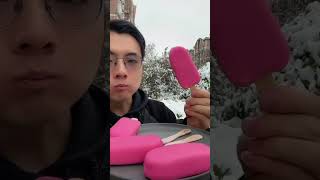 [ASMR] Eating crunchy ice cream 😋🍦 #shorts #funny #food #asmr #icecream  #gelato #freefire