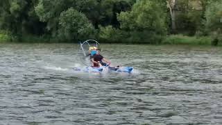 Airboat pneumatic