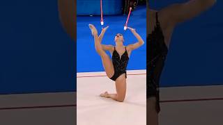 Lala Karamenko - Russia rhythmic gymnastic - ginástica гимнастический gimnastică व्यायाम 体操