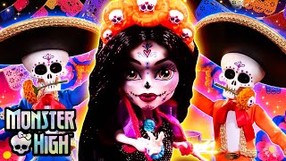 Monster High™ Latino | Skelita Celebra el Día de los Muertos 🌼