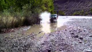 1996 dodge ram 2500 v10 playing in water