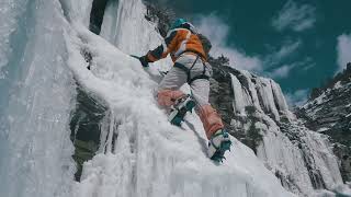 ICE CLIMBING