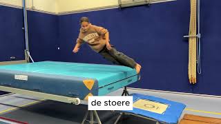 Typetjes op de trampoline - bedacht en uitgevoerd door groep 7 en 8