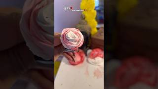 🌹Rose from tissue paper 🌹#tissue #flowers #flowerhairstyle #yt #shorts #suhanasingh #trending